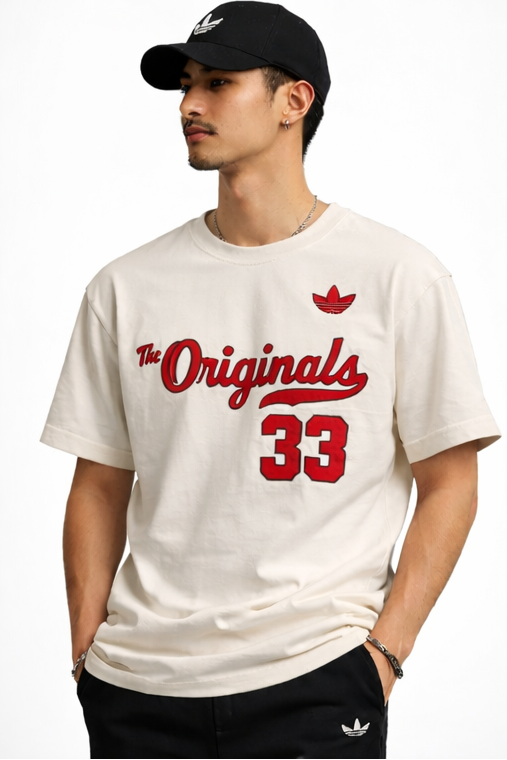 🔥 Adidas Originals Graphic T-Shirt – Off White