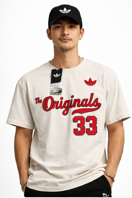 🔥 Adidas Originals Graphic T-Shirt – Off White