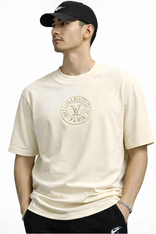 ✨ Classic T-Shirt – Minimal Style, Maximum Impact