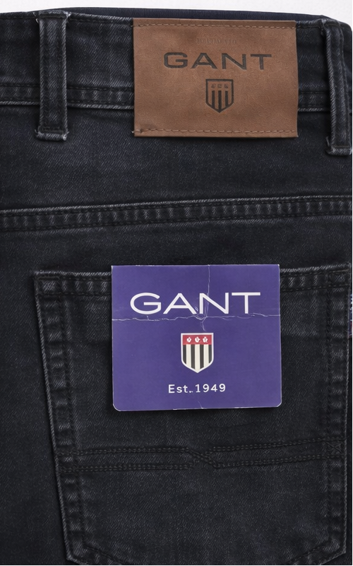 GANT Men’s Slim Fit Denim Jeans – Washed Black